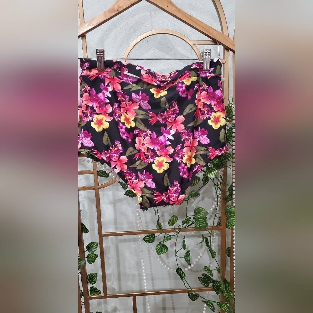 High Wiasted Bathing Suit Bottom - Picture 6 of 7
